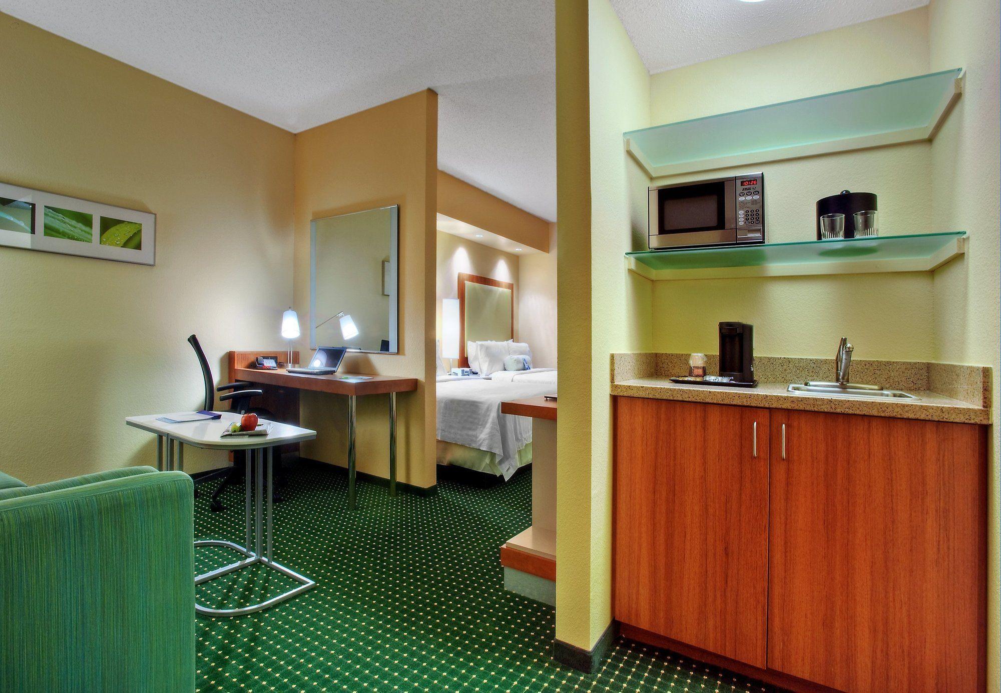 Springhill Suites By Marriott Baton Rouge North / Airport מראה חיצוני תמונה