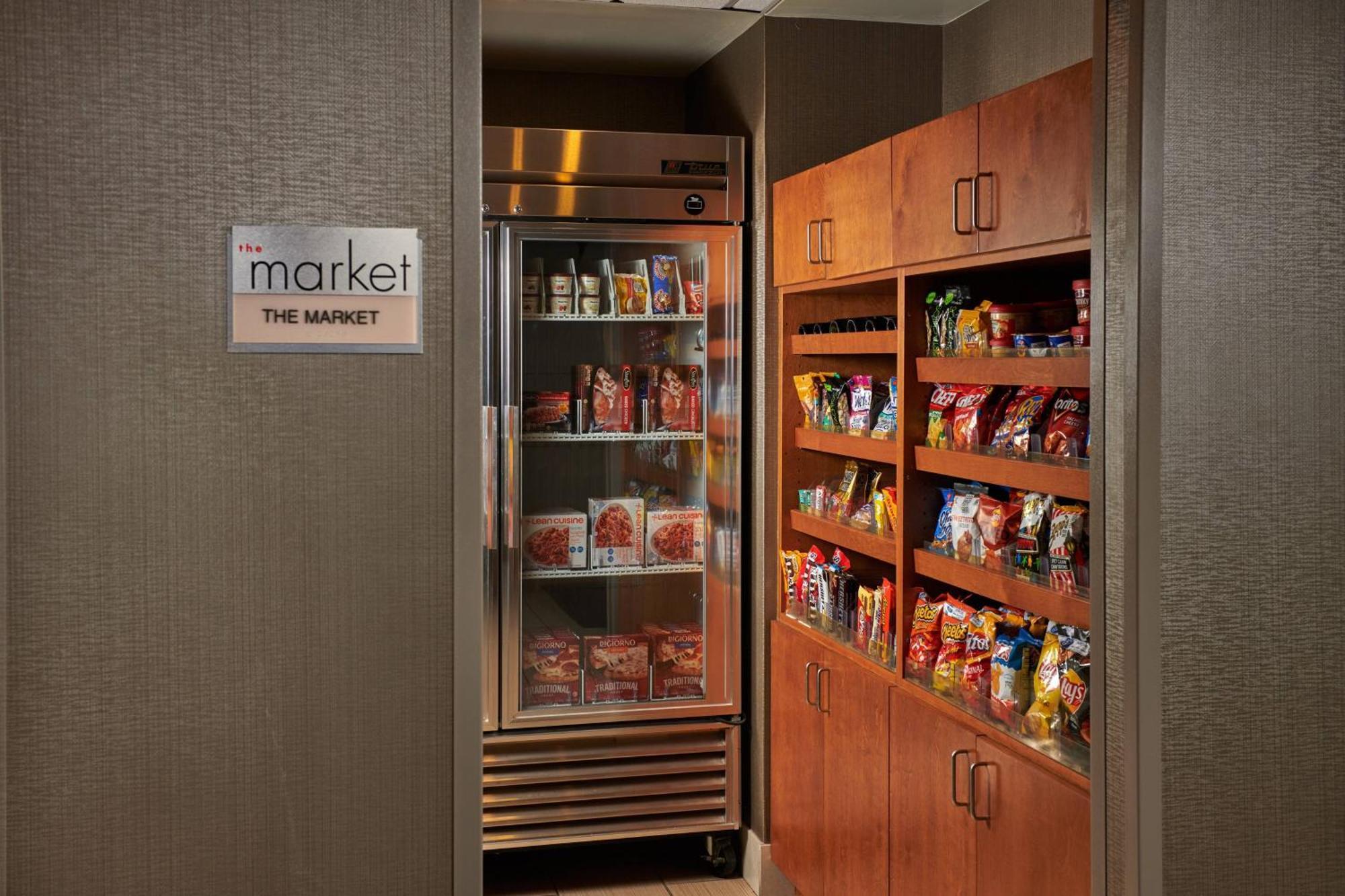 Springhill Suites By Marriott Baton Rouge North / Airport מראה חיצוני תמונה
