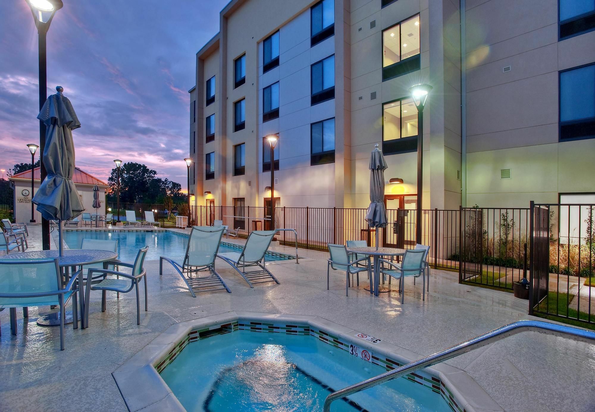 Springhill Suites By Marriott Baton Rouge North / Airport מראה חיצוני תמונה